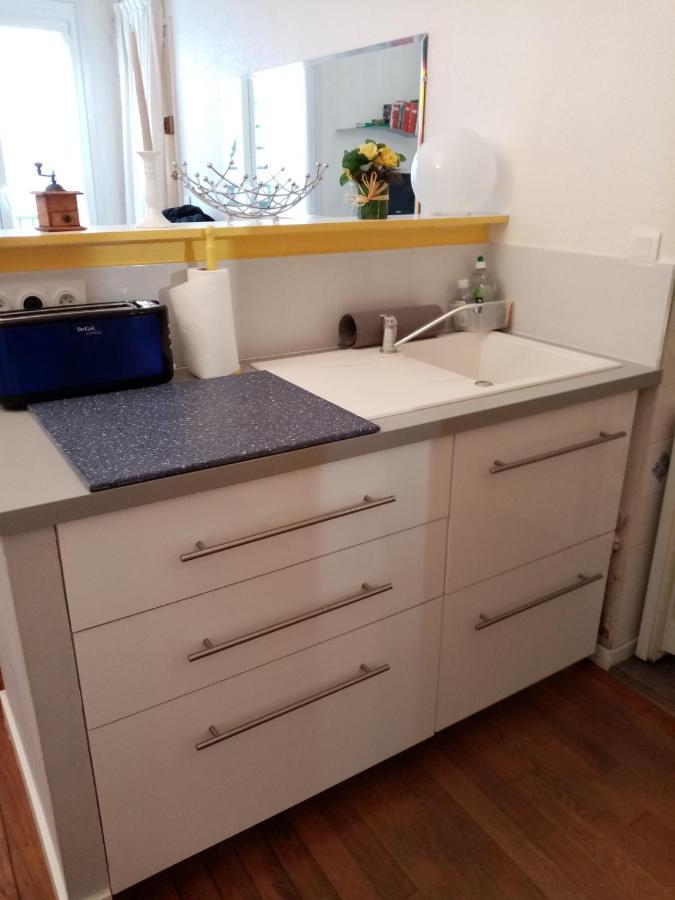Agreable Appartement Dans Le Vieux Trouville Exterior photo